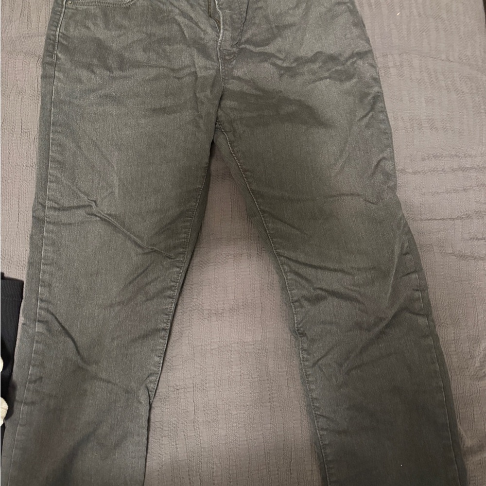 Banana Republic Grey Travel Jean 35x32